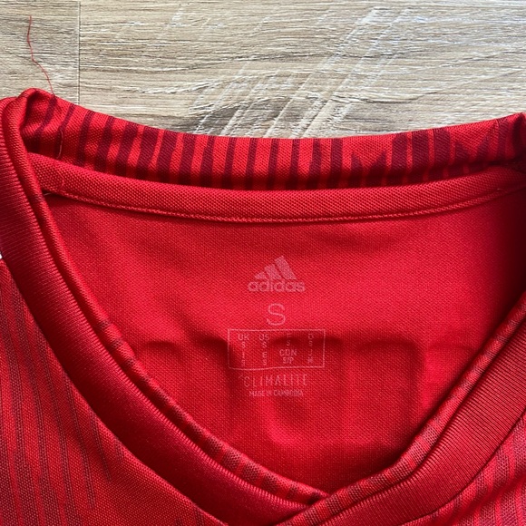 Bayern Munich 2018-19 jersey - Picture 3 of 3